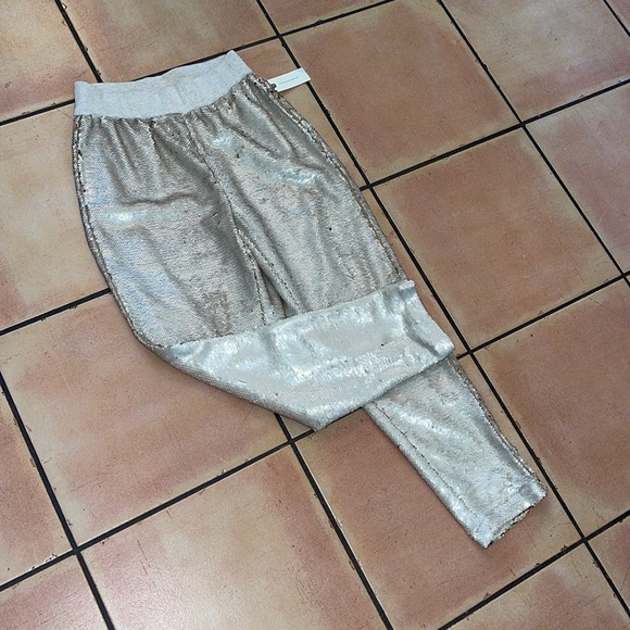 Anthropologie Pants - NWT Anthropology Hei Hei matte gold pants